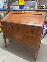 /album/galerie-de-photos-03-meuble-bas-credence-buffet-meuble-de-metier-commode-bahut/secretaire-1-jpg/